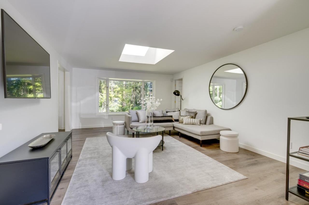 Modern Home 3 Miles To Woodinville Wine Country! Exterior photo