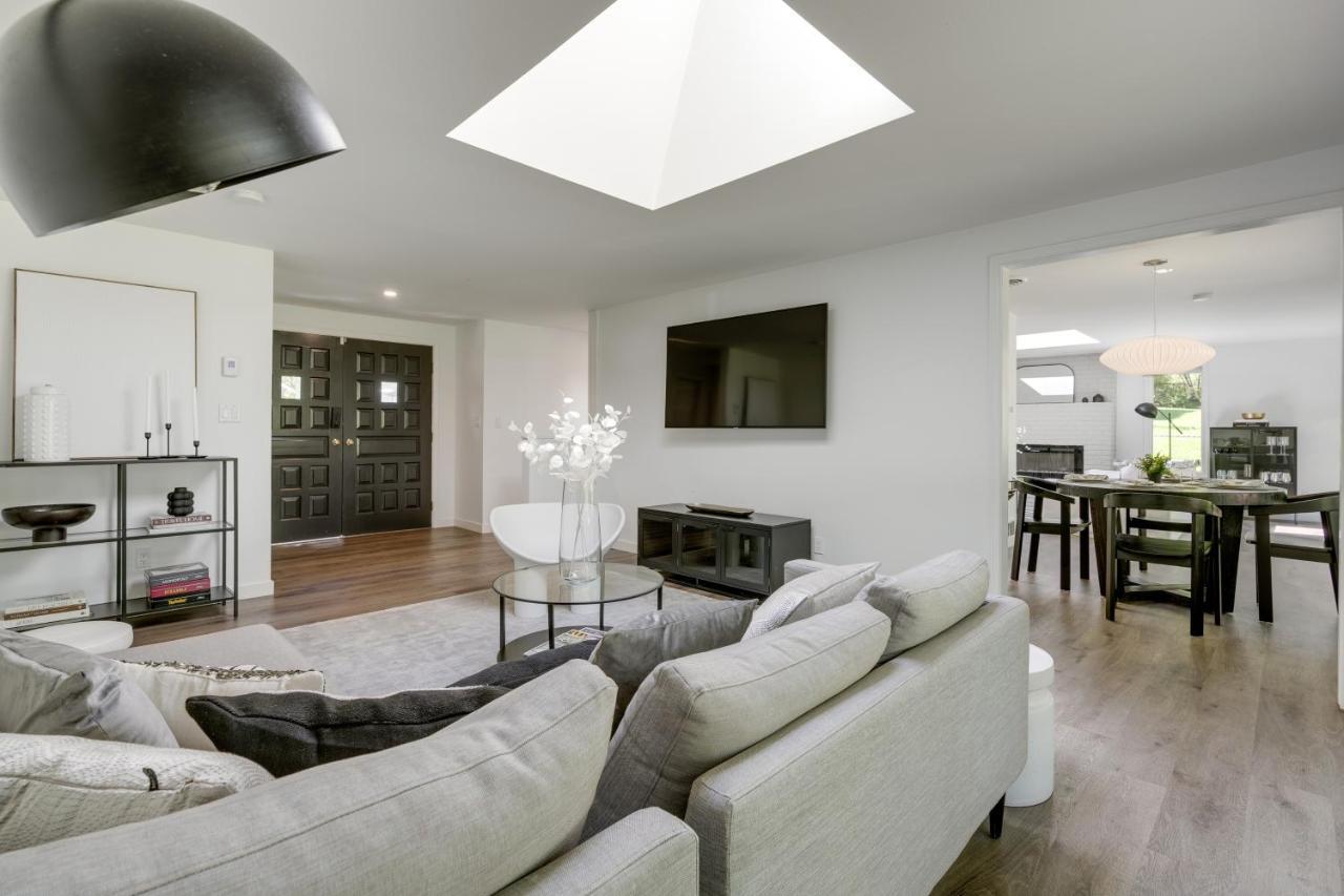 Modern Home 3 Miles To Woodinville Wine Country! Exterior photo